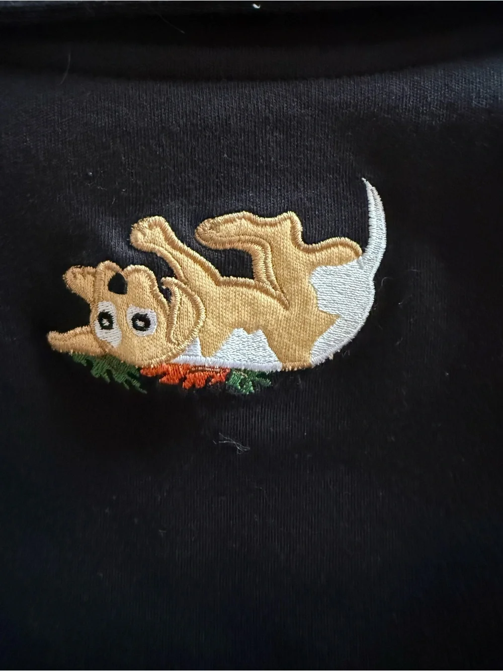 Bechamel Black Sleeveless Button-Front Vest with Embroidered Cats & Dogs - Picture 4 of 4